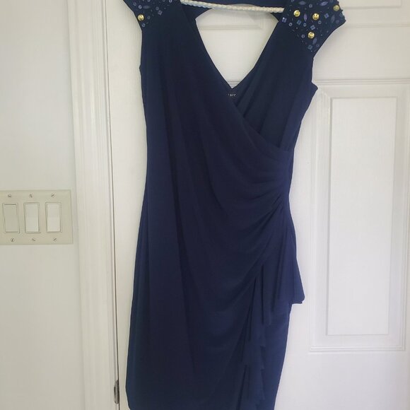 Jessica Dress Size 6 - Picture 2 of 12